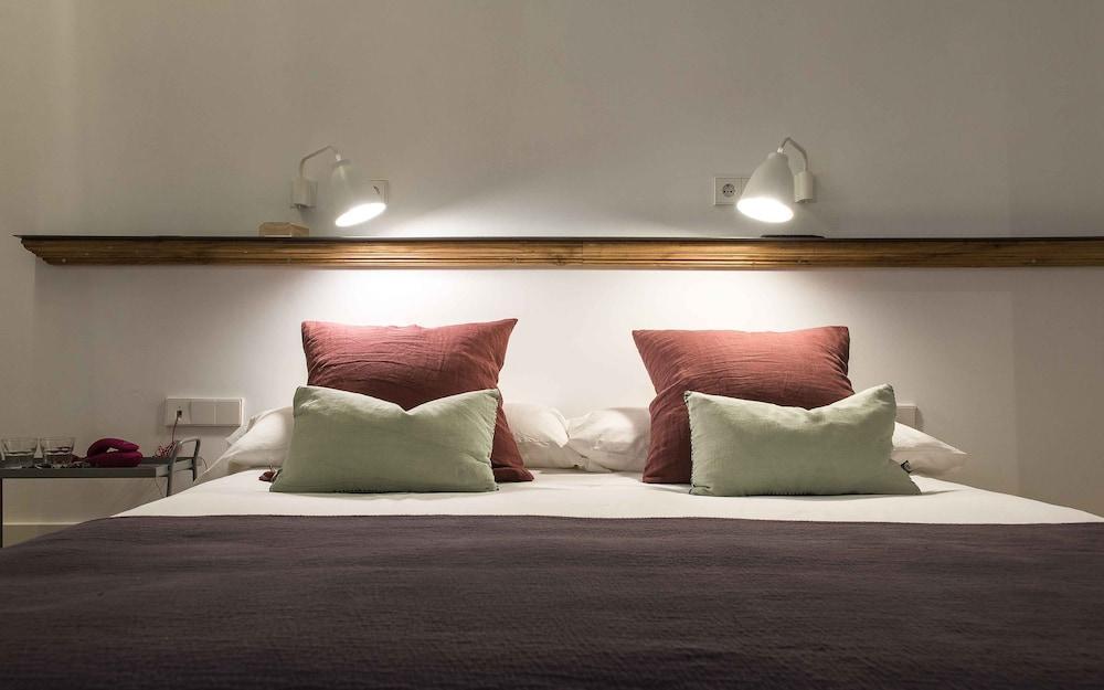 Casa Mathilda Bed & Breakfast Barcelona Exterior foto