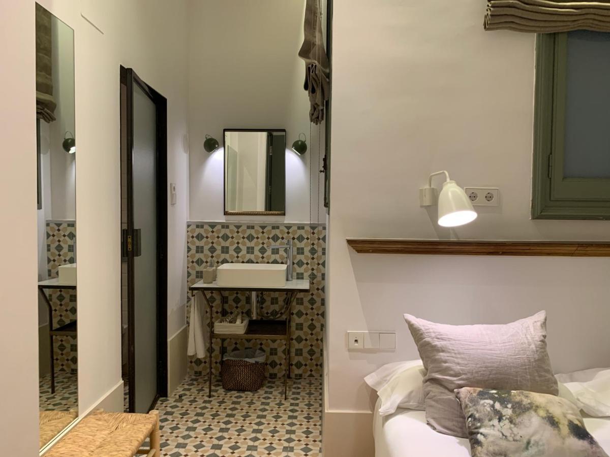 Casa Mathilda Bed & Breakfast Barcelona Exterior foto