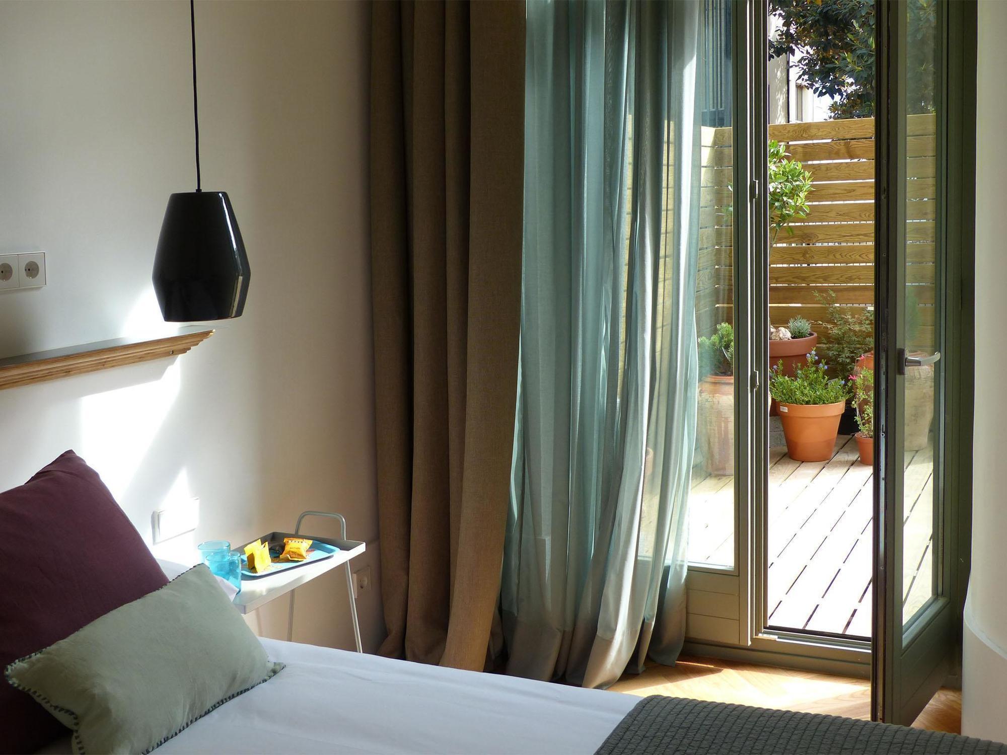 Casa Mathilda Bed & Breakfast Barcelona Exterior foto