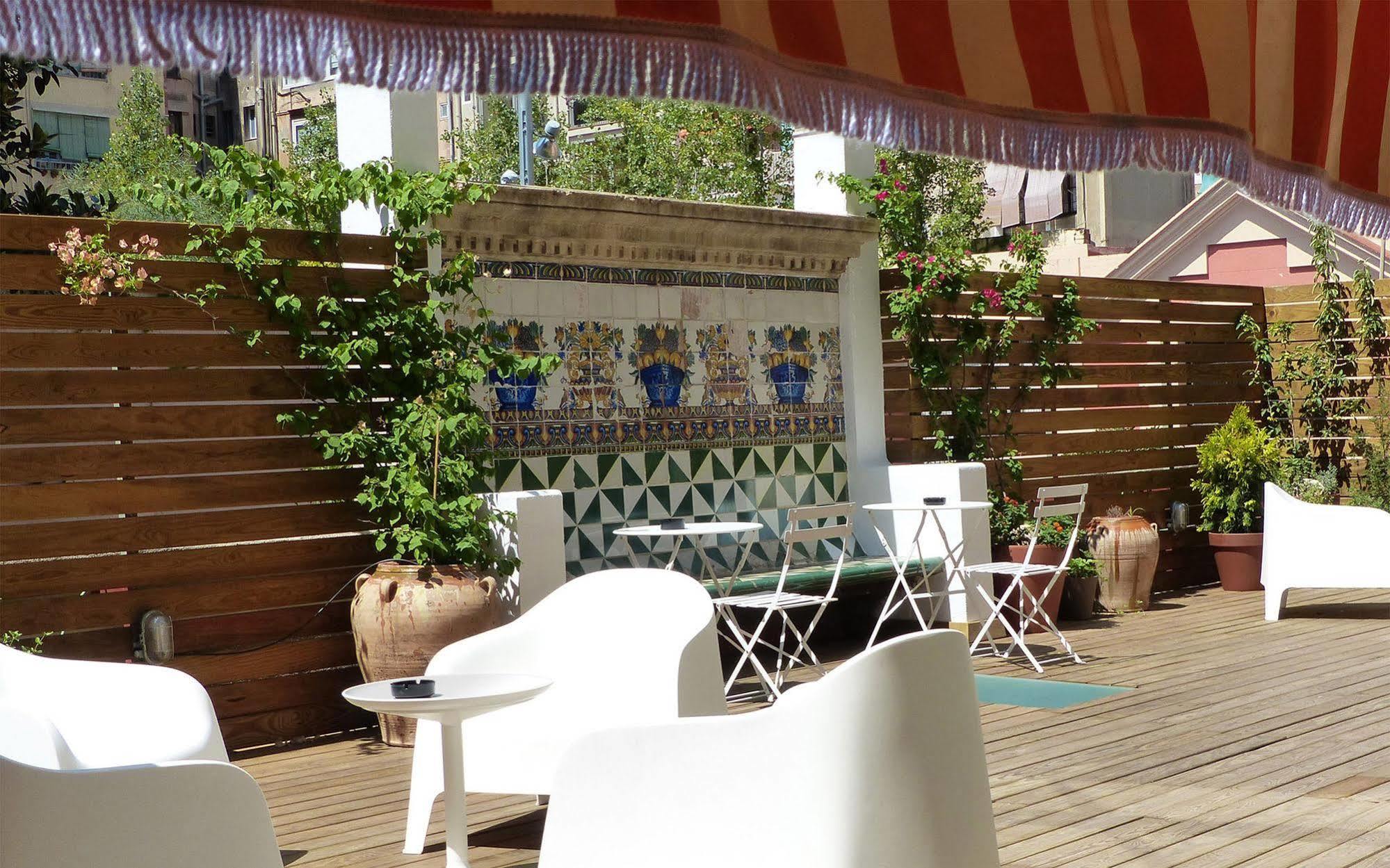 Casa Mathilda Bed & Breakfast Barcelona Exterior foto
